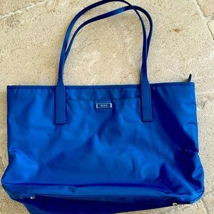 Tumi medium size tote